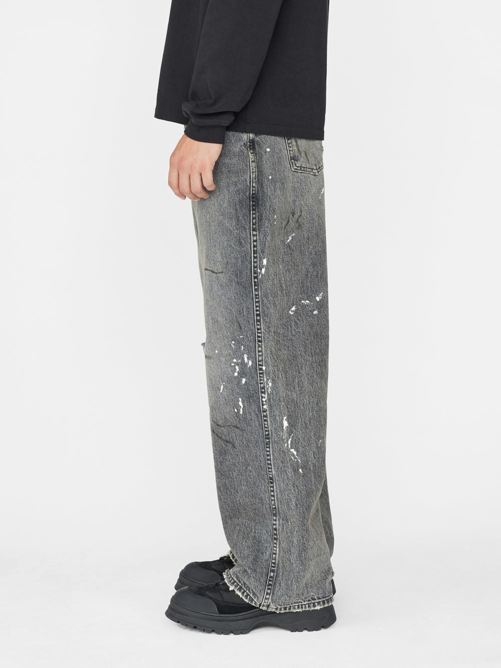jeans side view alt:fit1
